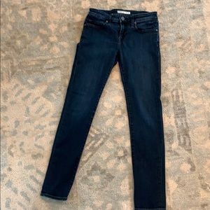Joie mid-rise skinny jeans size 25